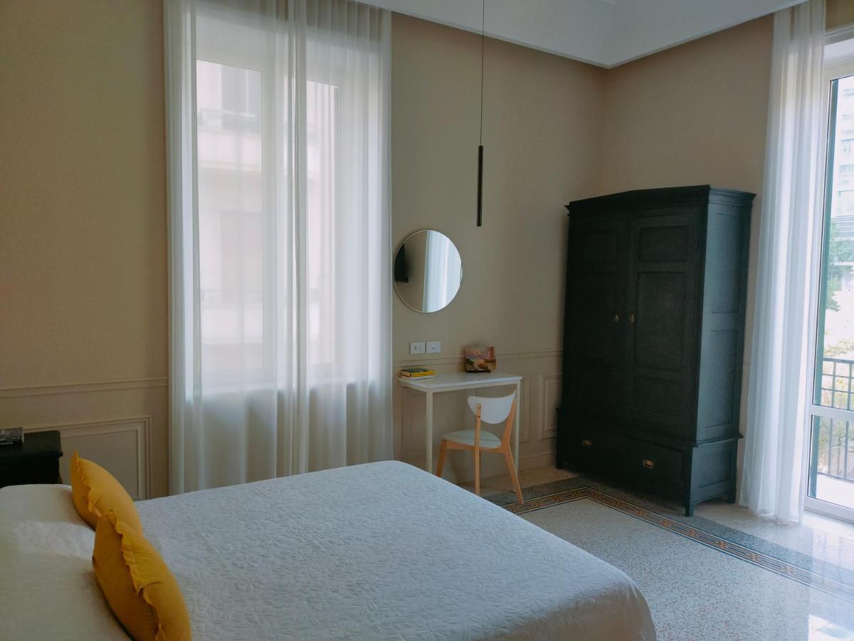 Couette-café Maccus Naples